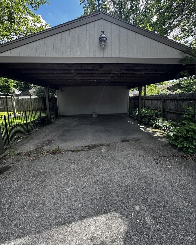 Photo - 236 Norway St