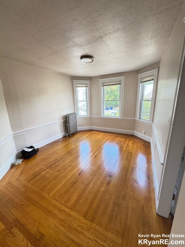 Photo - 41 Atkins St Unit 6