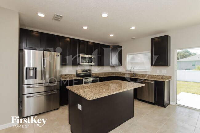 Photo - 2124 Paoli Dr NE