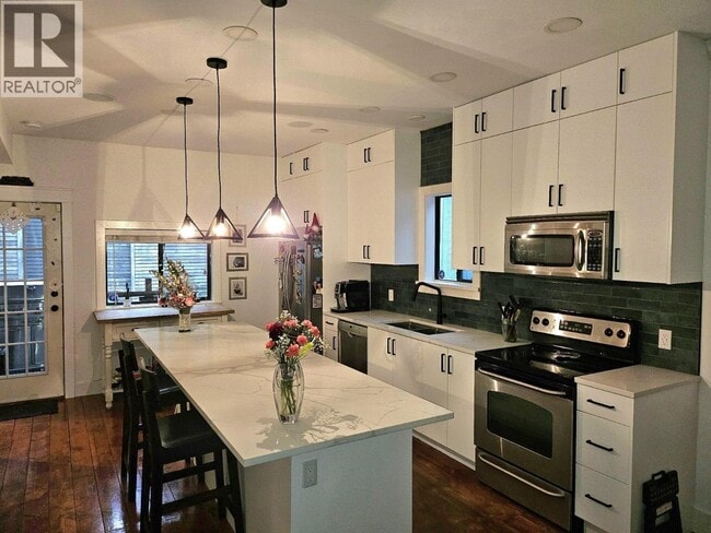 Photo - 515 Salsbury Dr