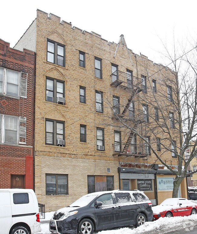 Photo - 801 72nd St