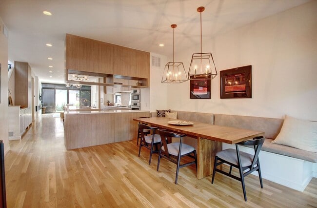 Photo - Luxury Living in the heart of Platte Park, 5bds, 4bas - Custom Finishes around every corner