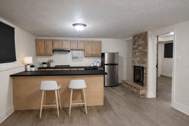 Photo - 11835 SE Valley View Ter