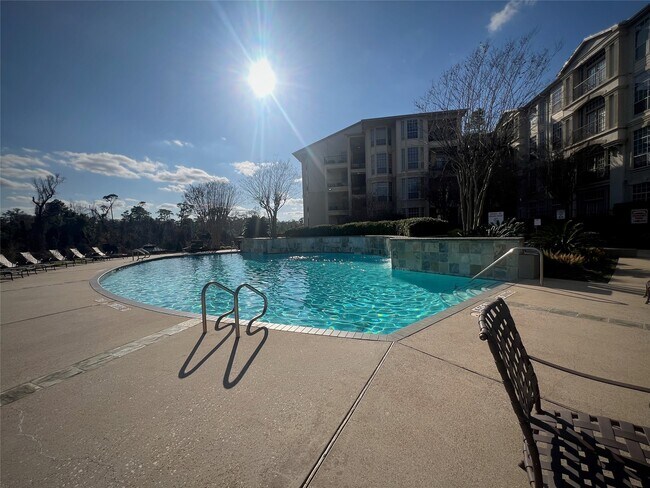 Photo - 5353 Memorial Dr