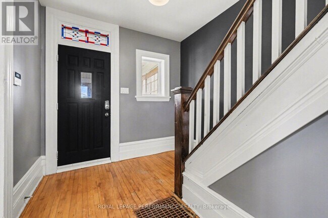 Photo - 506 Wentworth Ave