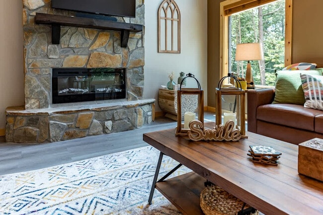 Photo - 43 Medina Ct Unit ID1355834P