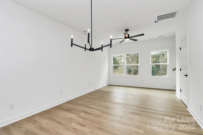 Photo - 3940 Hager Dr