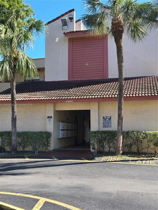 Photo - 3400 Foxcroft Rd Unit 209