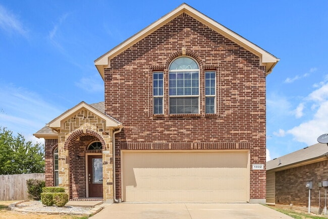 Building Photo - 1032 Sunderland Ln