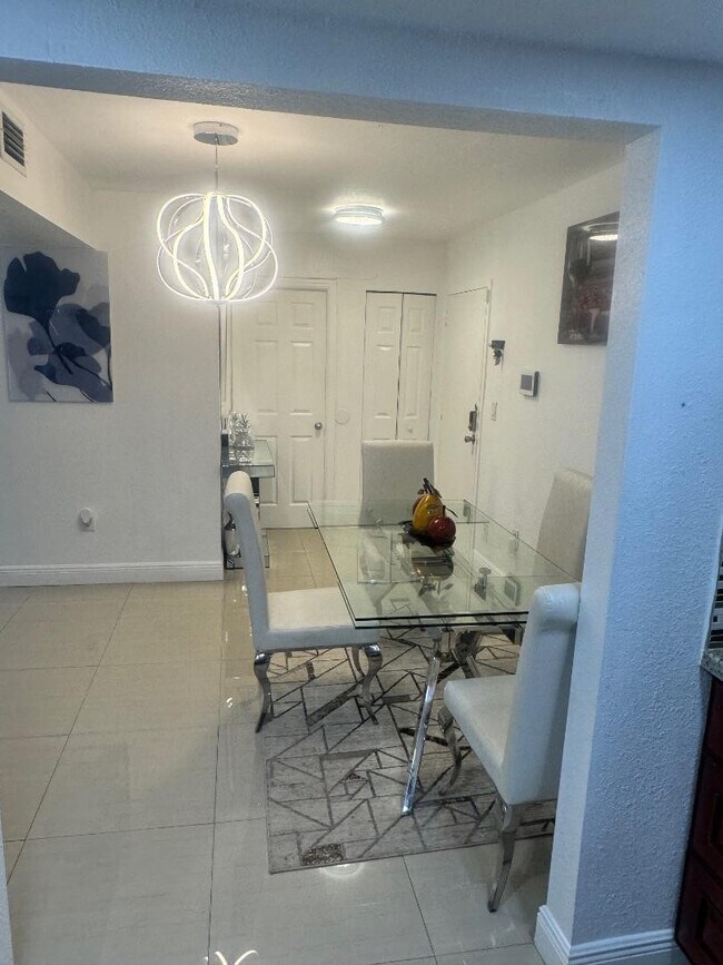 Photo - 4174 Inverrary Dr Unit 304