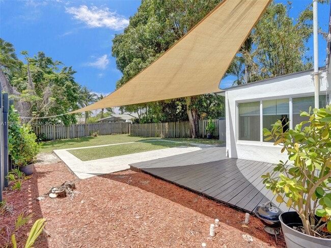 Photo - 1713 NE 15th Ave