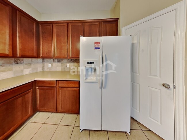 Photo - 2918 Meridian Bay Ln