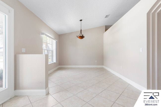 Photo - 59 Riverina Dr