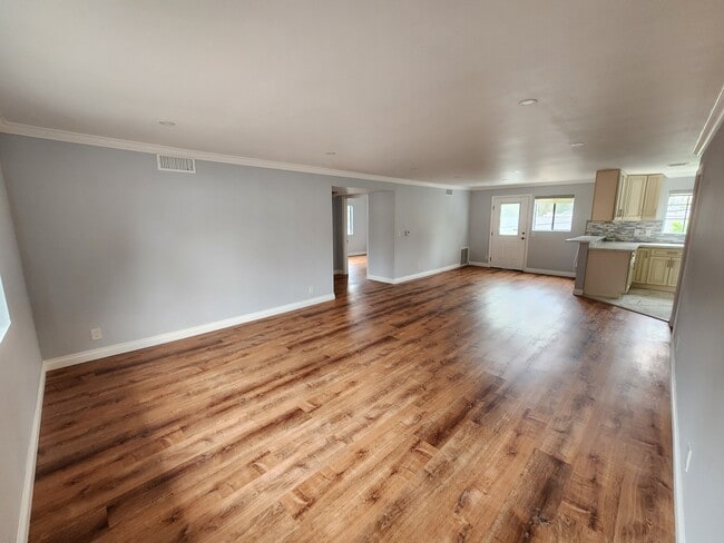 Photo - 21217 De la Guerra St Unit B