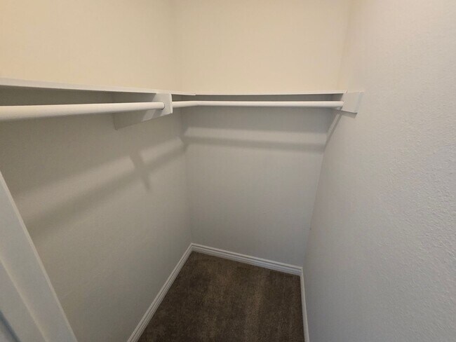 Photo - Rancho Penasquitos 2-story. 4 br., 3 ba.