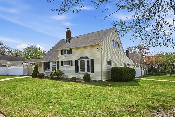 Photo - 48 Link Ln