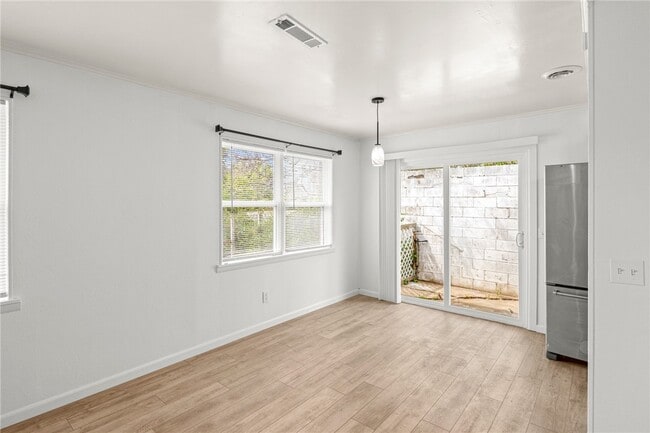 Photo - 1715 W Olrich St