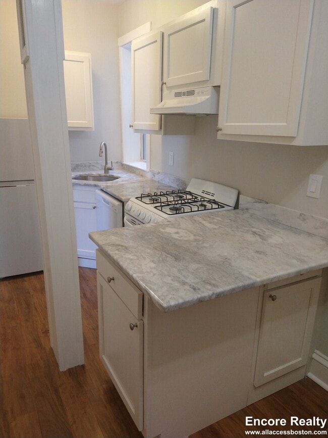 Photo - 1189 Commonwealth Ave Unit 14