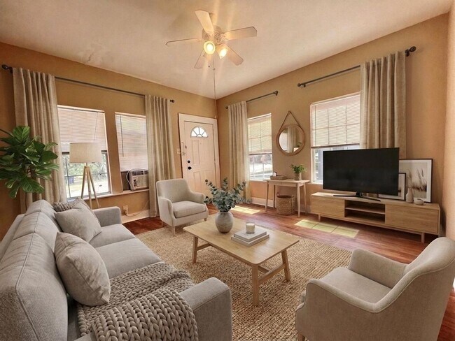 Photo - Charming Highland Park Duplex — Cozy City Living in the Heart of San Antonio