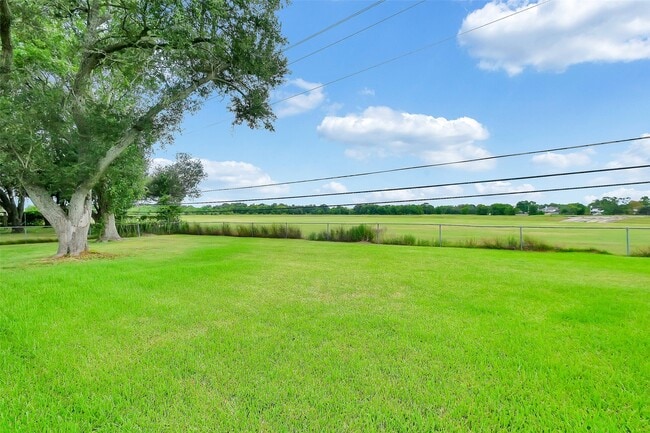 Photo - 3605 Longherridge Dr