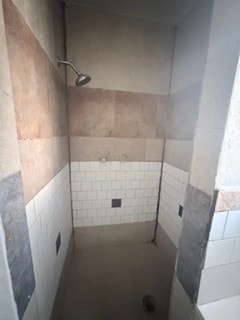 Photo - 718 E 106th St Unit Studio Apartment