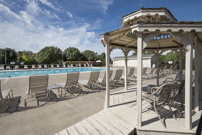 Photo - The Greens at Springfield