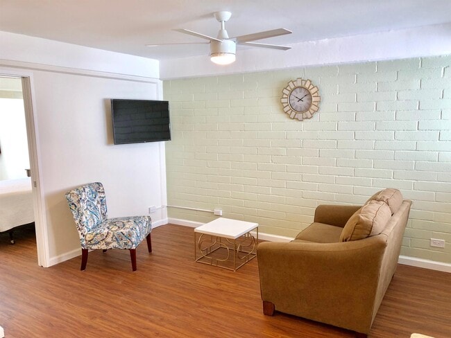 Photo - 410 Nahua St