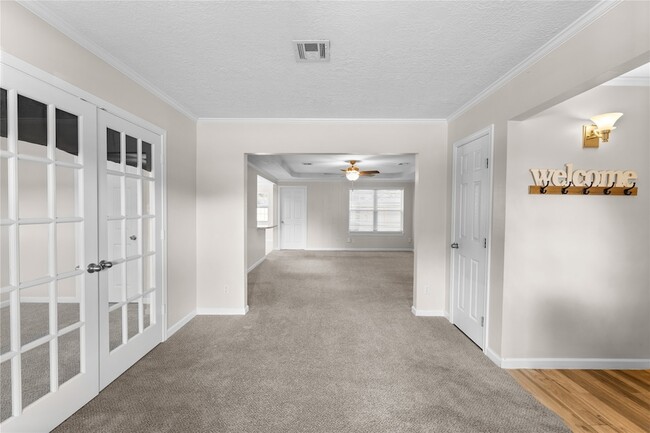 2117 Whatley Dr