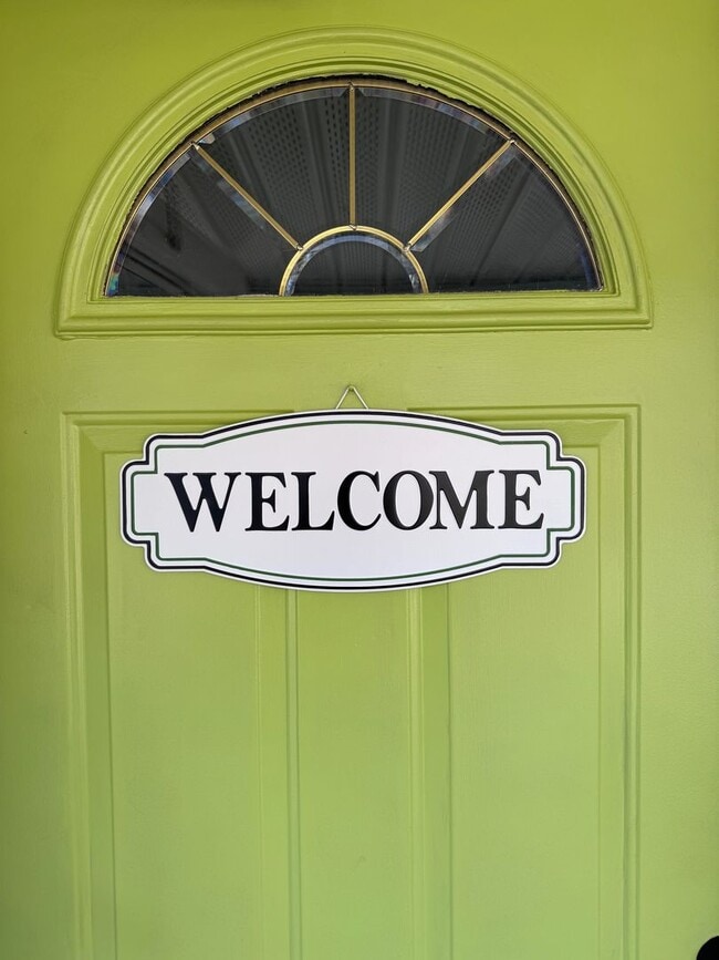 Photo - Swannanoa - Perfect Location, Fantastic Bungalow!