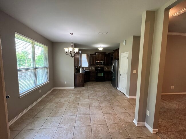 Cocina 2 - 2615 Pine Crest Dr Unidad Home