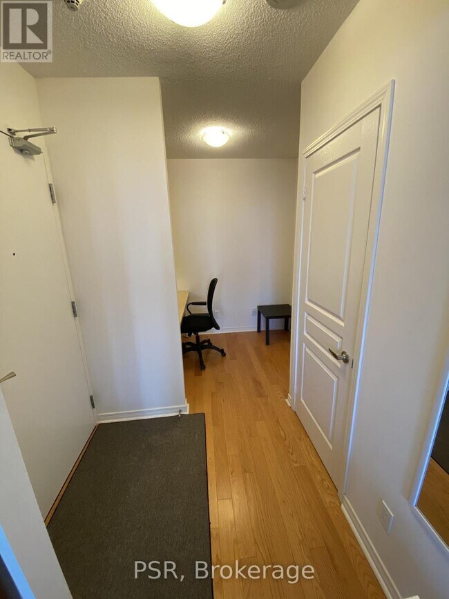 Photo - 2240 Lake Shore Blvd W Unit 1105