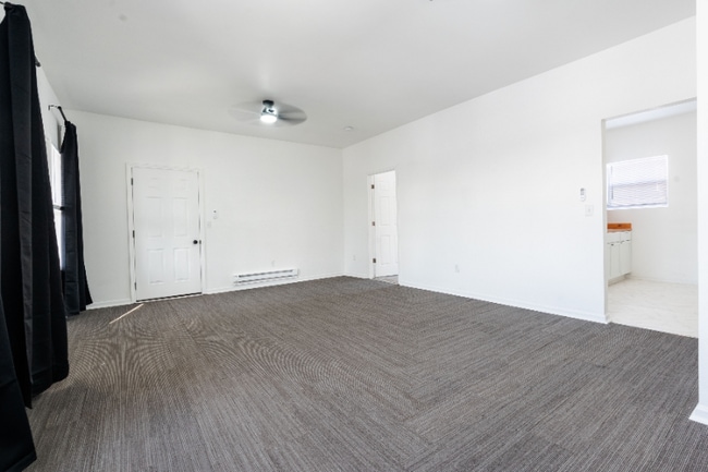 Photo - 1918 W Washington St Unit T4