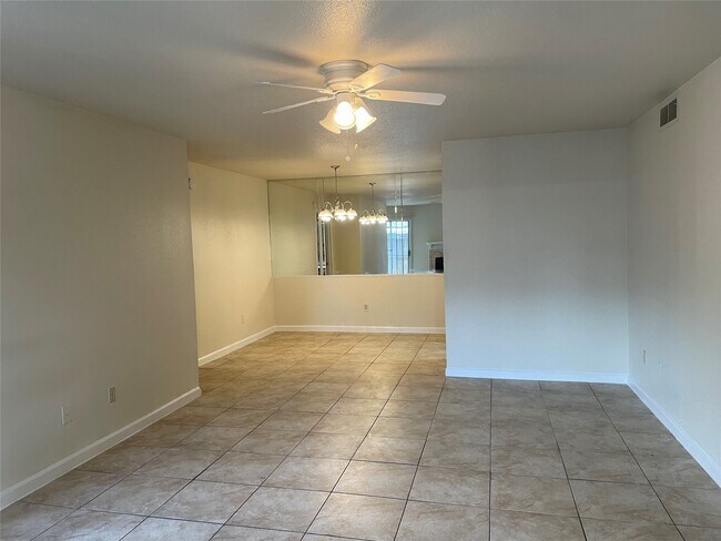 9797 Leawood Blvd Unit 1405