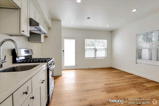 Building Photo - 2205 Camden Ave Rental