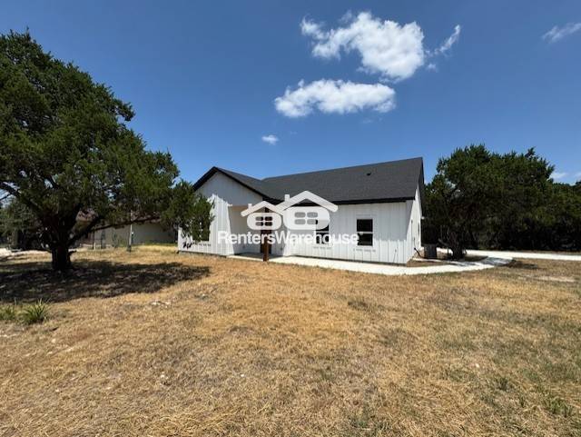 Building Photo - 664 Rolling Hills Dr Rental