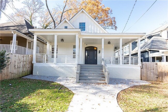 Building Photo - 911 Hank Aaron Dr SW Rental
