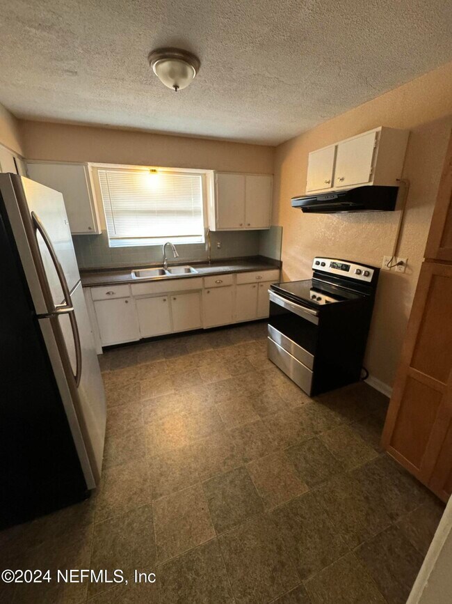 Photo - 1038 Arco Dr Apartment Unit 4