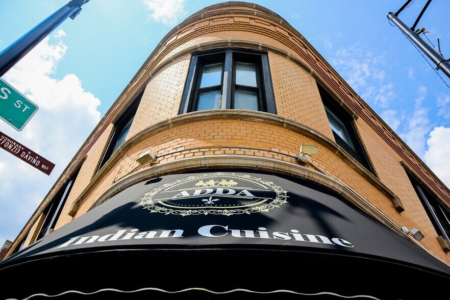 1404 W Taylor St (corner Taylor & Loomis streets)