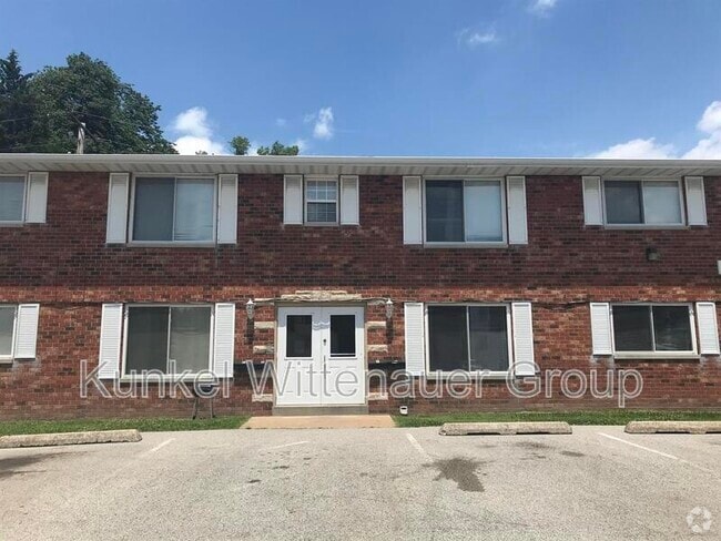 Building Photo - 1705 Jamestown Rd Rental