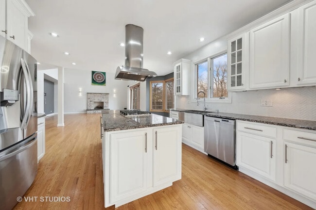 Kitchen 1 - 17W234 Massel Ct