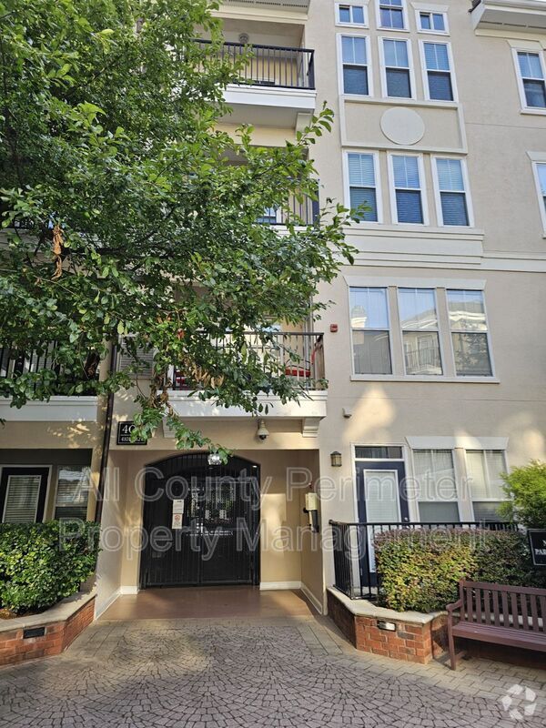 Building Photo - 1850 Cotillion Dr Unit 4410 Rental