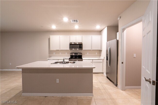 Photo - 15421 Wildflower Cir