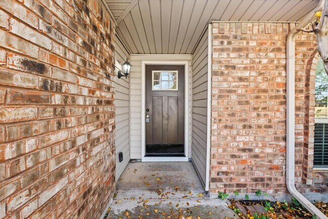 Photo - Spacious 3-Bedroom Home in The Colony – Available Now!