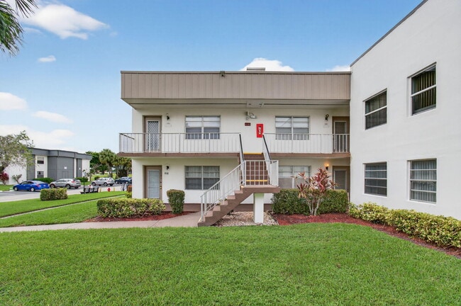 Building Photo - 406 Piedmont I