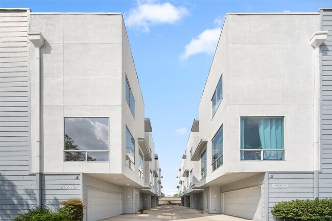 Photo - 5712 Winsome Ln Unit 5