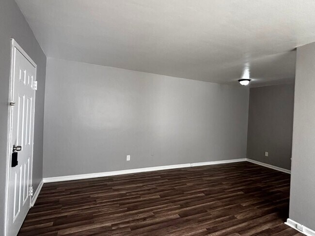 Photo - 13955 Superior Rd Unidad 102