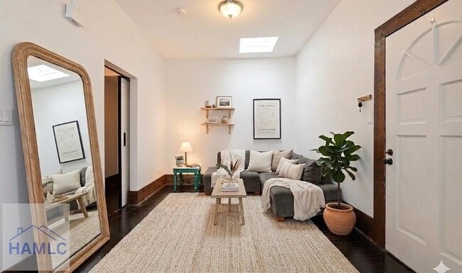 Photo - 219 Abercorn St