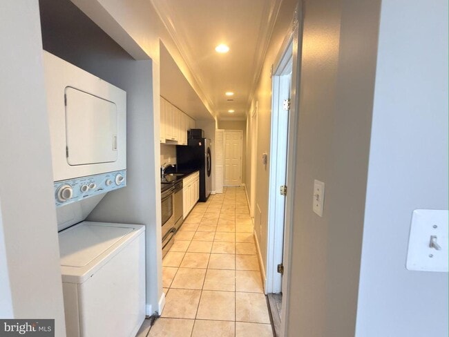 Photo - 1246 Queen St NE Unit 2