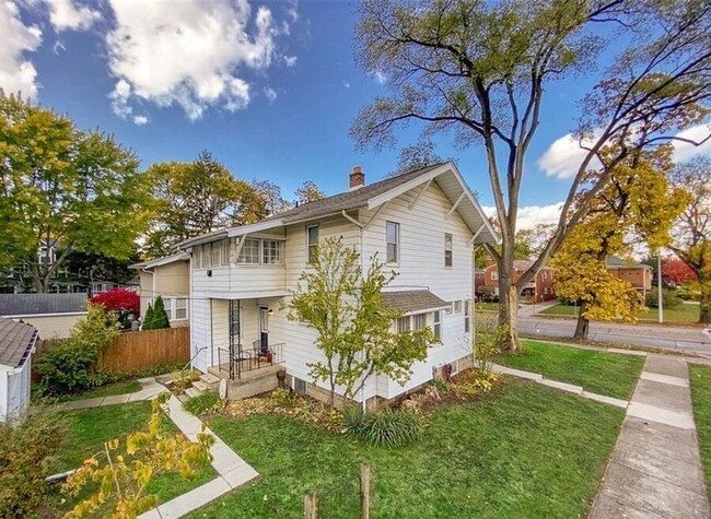 Photo - 203 Catalpa Dr Apartment Unit One