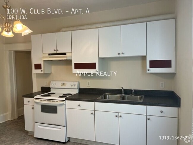 Building Photo - 100 W Club Blvd Unit Apt. A